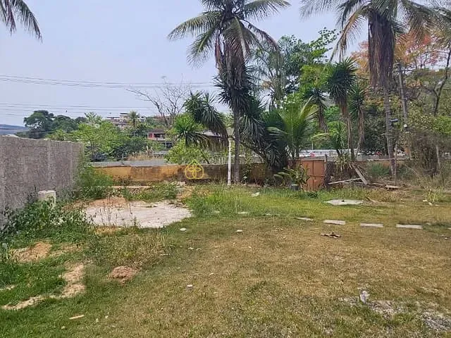 Terreno com 502m², à venda, no bairro Colônia Santo Antônio em Barra Mansa