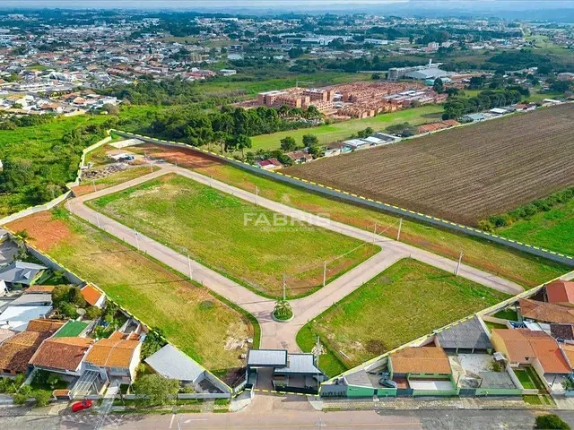Terreno com 366m², à venda, no bairro Ferrari em Campo Largo