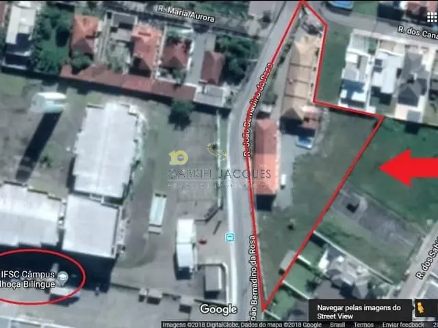 Terreno com 2000m², à venda, no bairro Cidade Universitária Pedra Branca em Palhoça