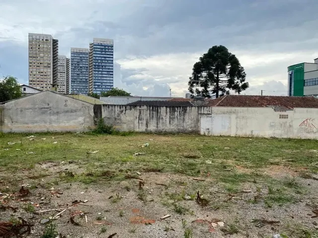 Terreno à venda, no bairro Cristo Rei em Curitiba