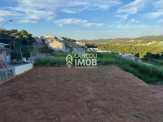 Terreno com 296m², à venda, no bairro Loteamento Jardim Ipanema em Jundiaí