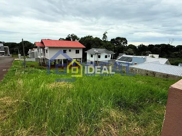 Terreno com 450m², à venda, no bairro São Cristóvão em Concórdia
