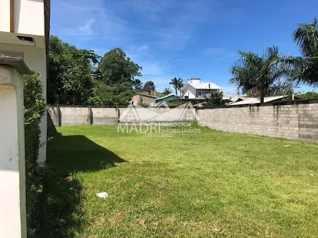 Terreno com 385m², à venda, no bairro Pedra Branca em Palhoça