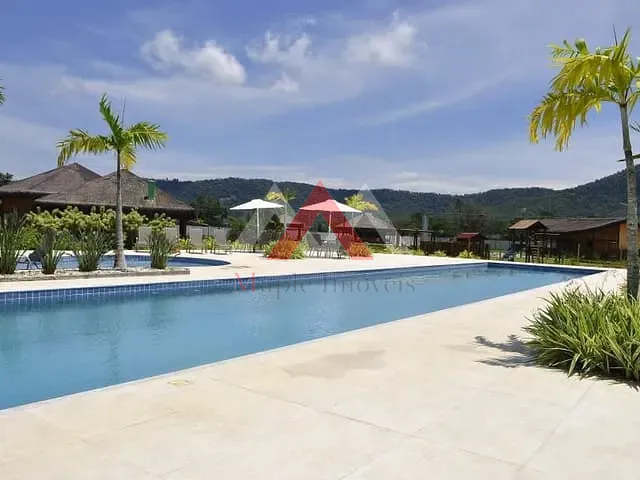 Terreno com 470m², à venda, no bairro Ubatiba em Maricá