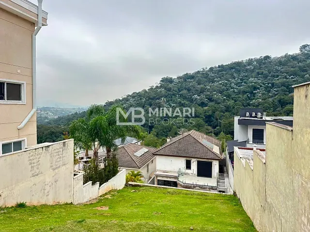 Terreno com 795m², à venda, no bairro Alphaville em Santana de Parnaíba