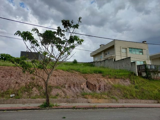 Foto do Terreno - Terreno à venda, 450 m² por R$ 700.000,00 - Condomínio Residencial Jaguary - São José dos Campos/SP | RUSSI IMÓVEIS