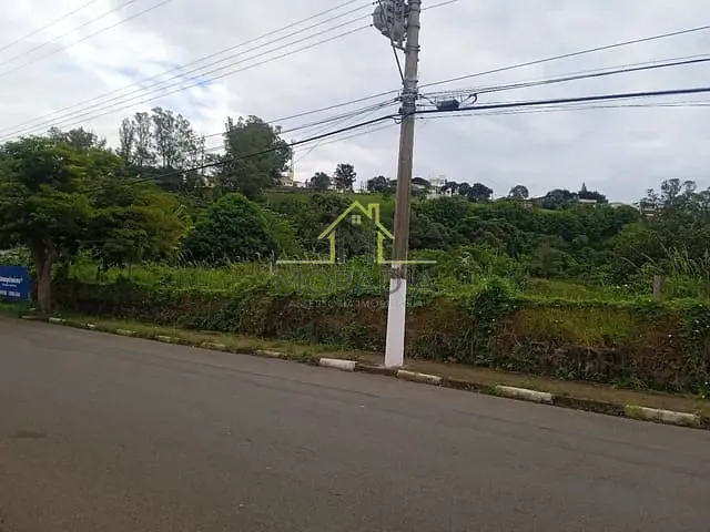 Terreno com 17631m², à venda, no bairro Irmãos Ricciardi em Guaxupé