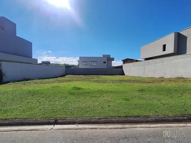 Terreno com 600m², à venda, no bairro Condomínio Residencial Colinas do Paratehy em São José dos Campos