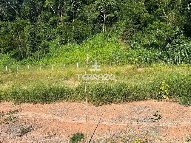 Terreno com 249m², à venda, no bairro Casa de Pedra em Volta Redonda