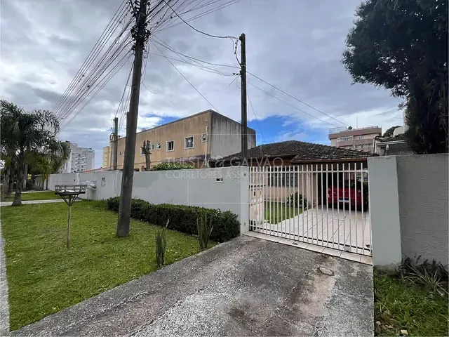 Terreno com 440m², à venda, no bairro Vila Izabel em Curitiba