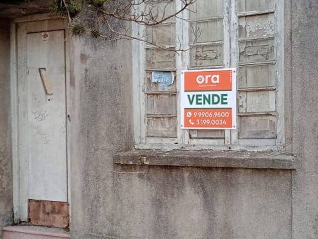 Terreno com 110m², à venda, no bairro Centro em Pelotas