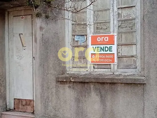 Terreno com 110m², à venda, no bairro Centro em Pelotas