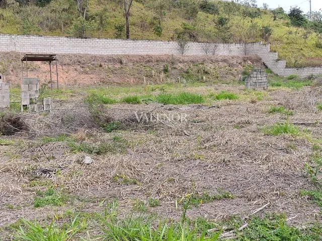 Terreno com 1800m², à venda, no bairro Loteamento Vale Azul I em Jundiaí