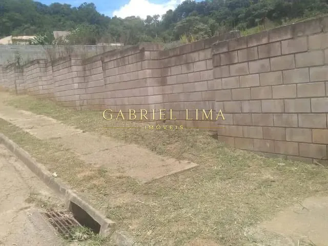 Terreno com 1800m², à venda, no bairro Loteamento Vale Azul I em Jundiaí