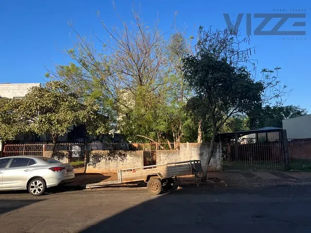 Terreno com 800m², à venda, no bairro Amambai em Campo Grande