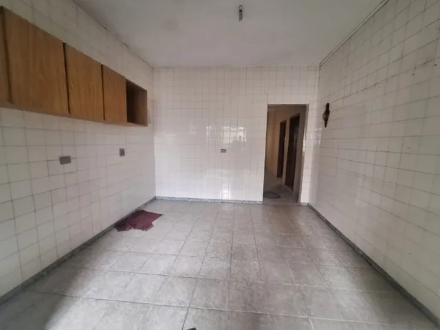 Terreno com 300m², à venda, no bairro Vila Curuçá em Santo André