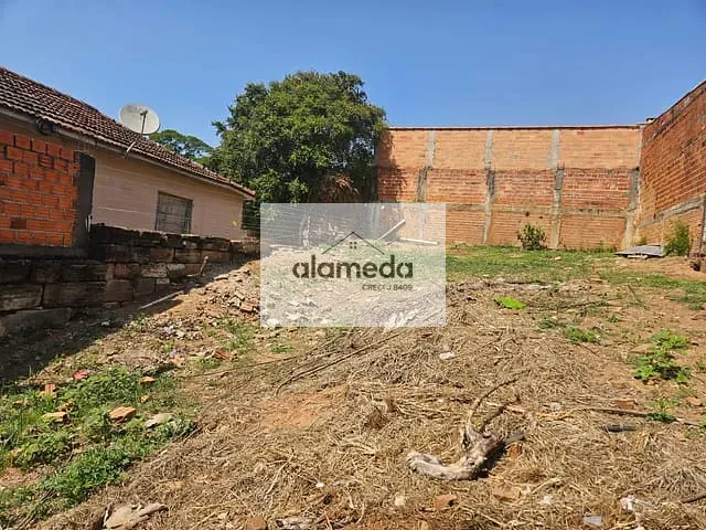 Terreno com 200m², à venda, no bairro VILA SÃO PEDRO em Jacarezinho