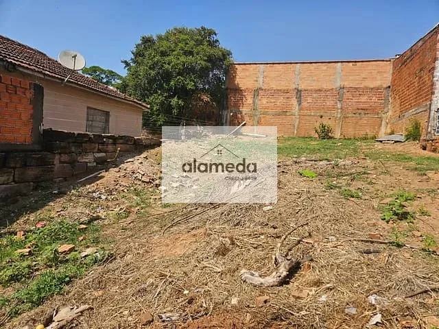 Terreno com 200m², à venda, no bairro VILA SÃO PEDRO em Jacarezinho