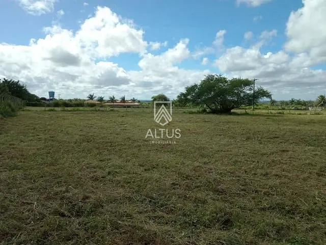 Terreno com 9800m², à venda, no bairro Serrinha em Serrinha