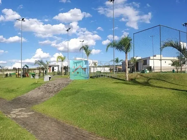 Terreno com 600m², à venda, no bairro Condomínio Residencial Colinas do Paratehy em São José dos Campos
