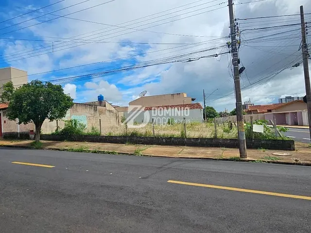 Terreno com 437m², à venda, no bairro Santa Maria em Uberaba