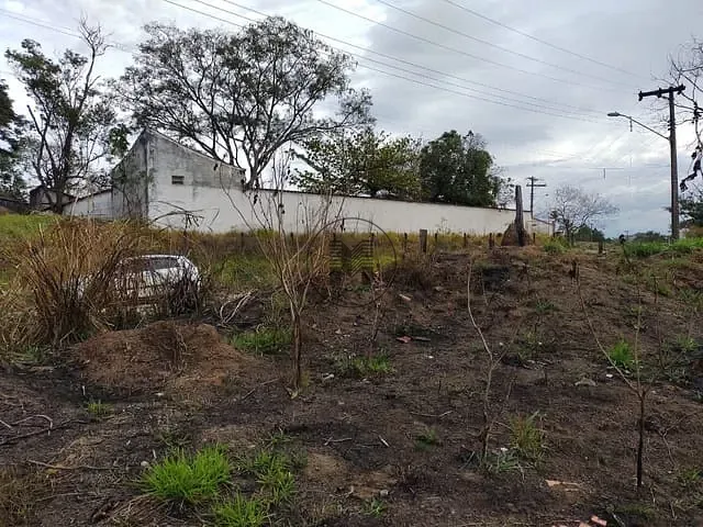 Terreno com 390m², à venda, no bairro Belvedere Club dos 500 em Guaratinguetá