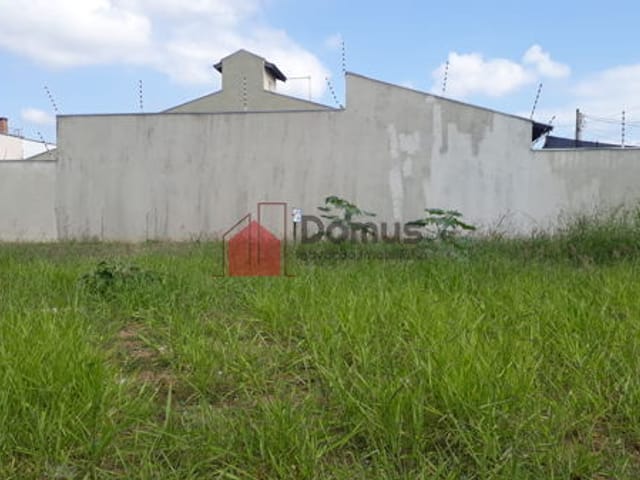 Terreno com 200m², à venda, no bairro Parque das Palmeiras em Pindamonhangaba