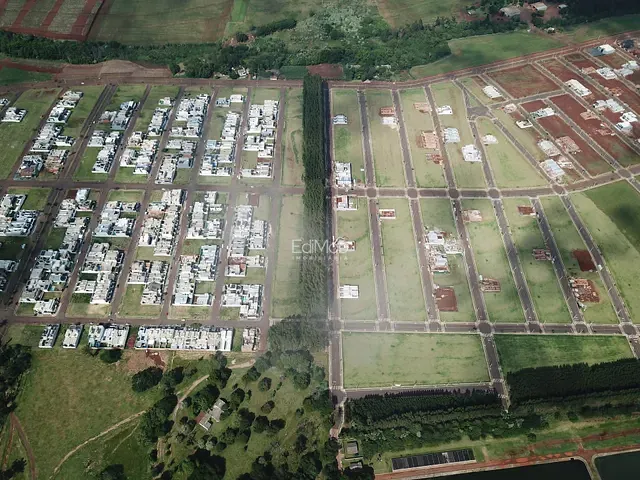Terreno com 301m², à venda, no bairro Recanto Tropical em Cascavel