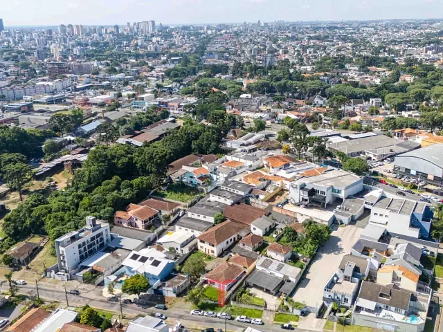 Terreno com 2760m², à venda, no bairro Seminário em Curitiba