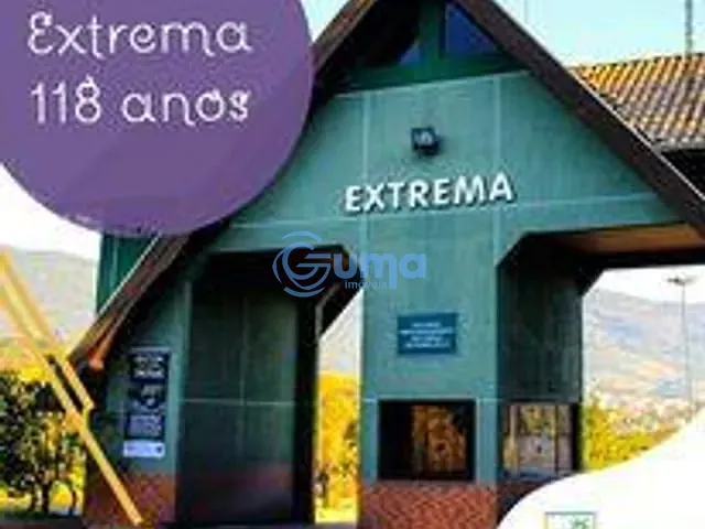 Terreno com 300m², à venda, no bairro Centro  em Extrema