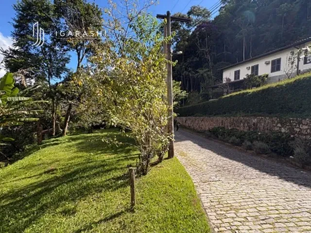 Terreno com 1360m², à venda, no bairro Mury em Nova Friburgo