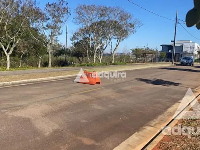 Terreno com 600m², à venda, no bairro Jardim Carvalho em Ponta Grossa