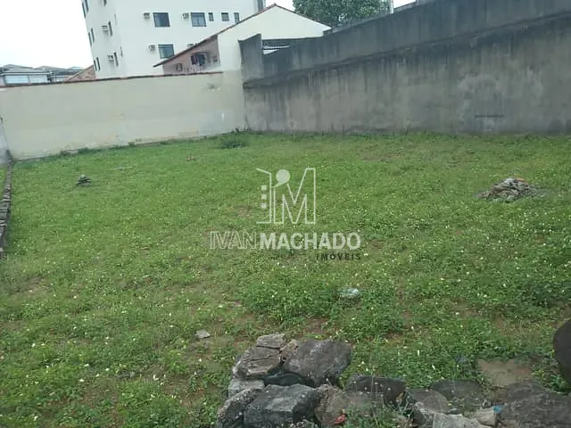 Terreno com 443m², à venda, no bairro Mata da Praia em Vitória