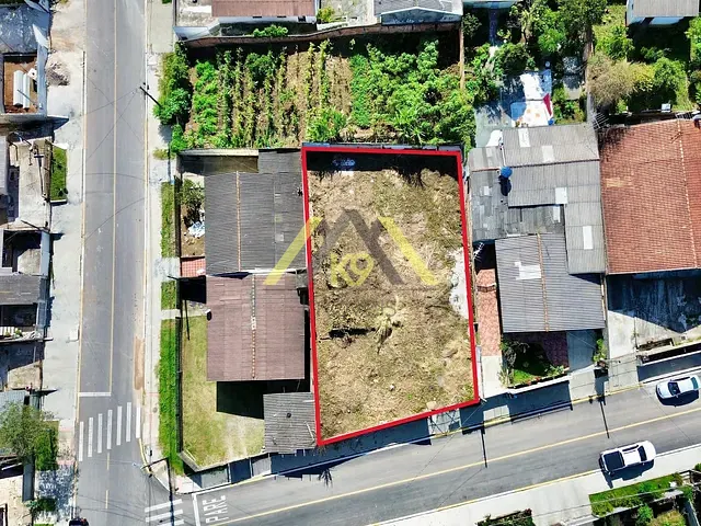 Terreno com 460m², à venda, no bairro São Gabriel em Colombo