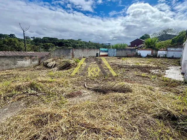Terreno com 460m², à venda, no bairro São Gabriel em Colombo