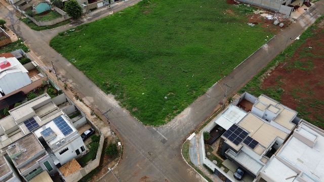 Terreno com 369m², à venda, no bairro Jardim Gramado em Goiânia
