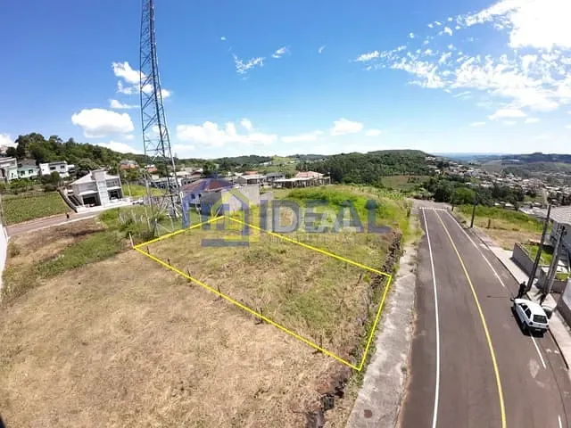 Terreno com 361m², à venda, no bairro Nações em Concórdia