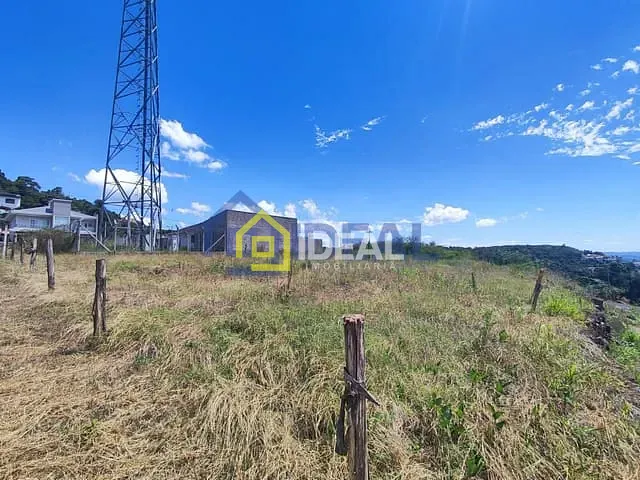 Terreno com 361m², à venda, no bairro Nações em Concórdia