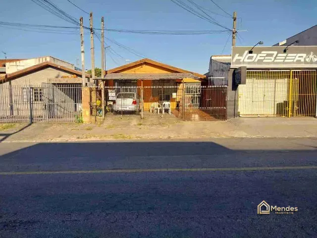 Terreno com 240m², à venda, no bairro Sítio Cercado em Curitiba