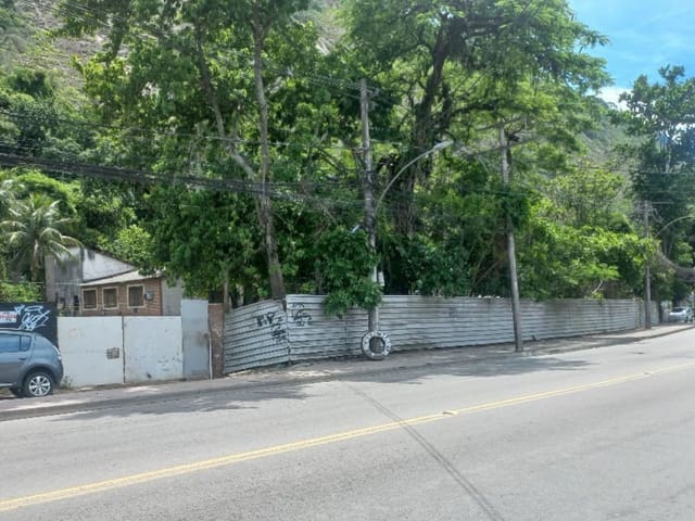Terreno com 10715m², à venda, no bairro Vargem Pequena em Rio de Janeiro