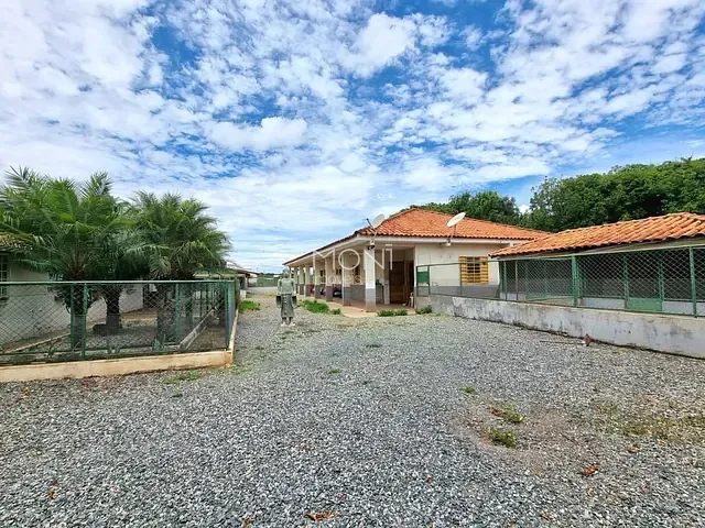 Terreno com 1500m², à venda, no bairro Setores Complementares em Brasília