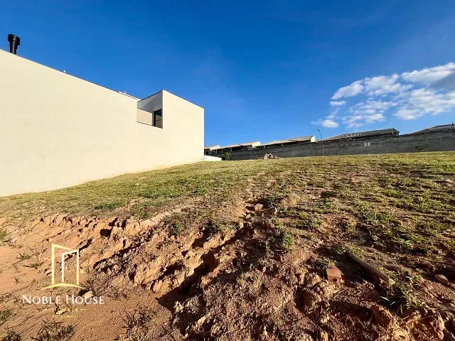 Terreno com 312m², à venda, no bairro Vila Capuava em Valinhos