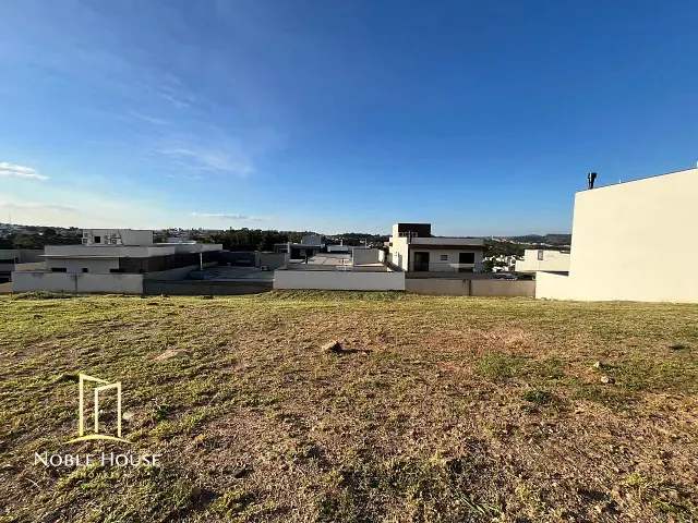 Terreno com 312m², à venda, no bairro Vila Capuava em Valinhos