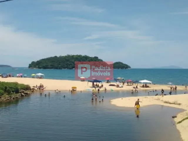Terreno com 384m², à venda, no bairro Mar Verde em Caraguatatuba