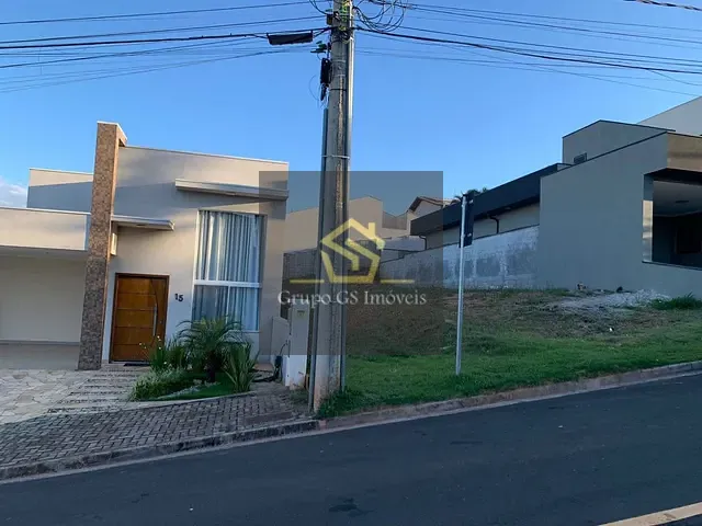 Terreno com 300m², à venda, no bairro Valinhos em Valinhos