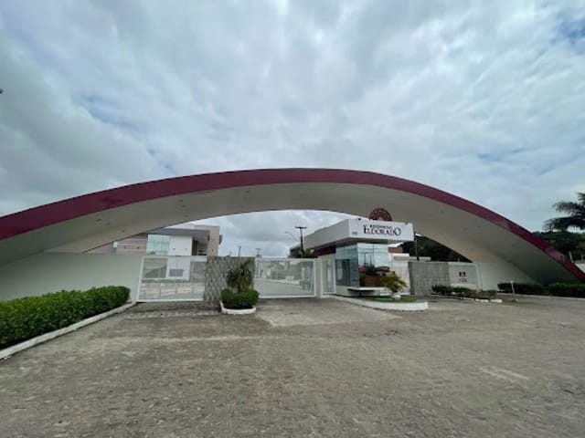 Terreno com 300m², à venda, no bairro Eldorado em Arapiraca