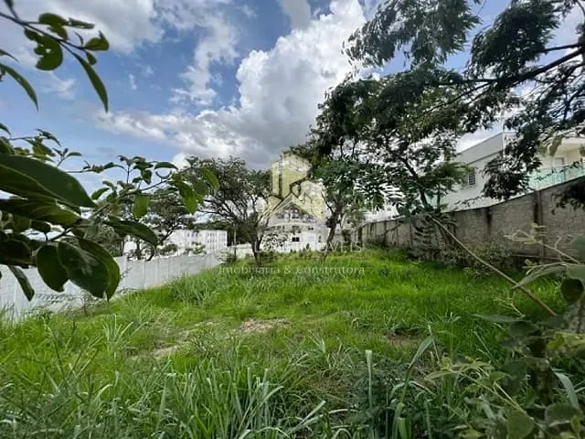 Terreno com 1000m², à venda, no bairro Trevo em Belo Horizonte