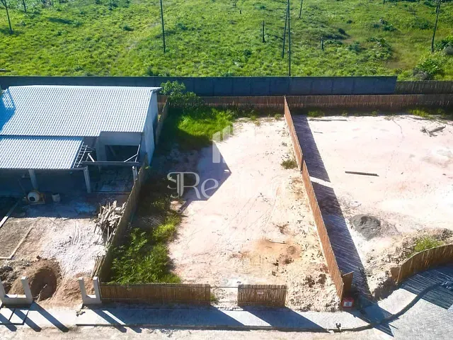 Terreno com 503m², à venda, no bairro Olivença em Ilhéus