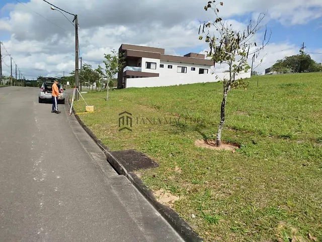 Terreno com 450m², à venda, no bairro Manassu em Jaboatão dos Guararapes