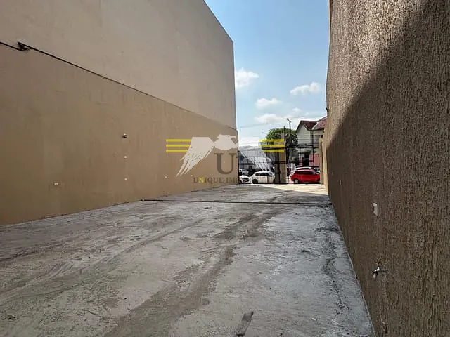 Terreno com 270m², para alugar, no bairro Brás em São Paulo